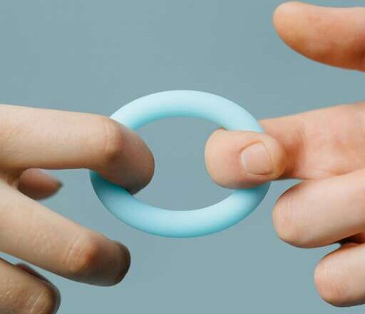 גלה את קסם העיסוי האירוטי: הנאה מוחלטת וחיבור עמוק לגוף